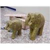 Image 5 : Lot of 4 Quartz Domino Set and Stone Elephants, Turtle Sculptures