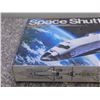 Image 2 : Tamiya Space Shuttle Orbiter Model Kit 1/100 Scale SEALED Complete 1979