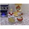 Image 3 : Lot of 6 Fine China Pieces 2 Small Figurines Made in Occupied Japan, Vase, Cobalt, Lady Angela