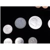 Image 5 : Lot of Canadian and USA American Assorted Collectible Coins 50c, RCMP quarters, 60s - 80s, etc