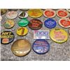 Image 3 : Lot of 50 Retro Vintage Buttons Advertising Fast Food McDonalds Wendys Burger King Star Wars Gremlin