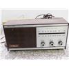 Image 2 : Lot of 4 Table Radios General Electric Solid State and Cassette Corder