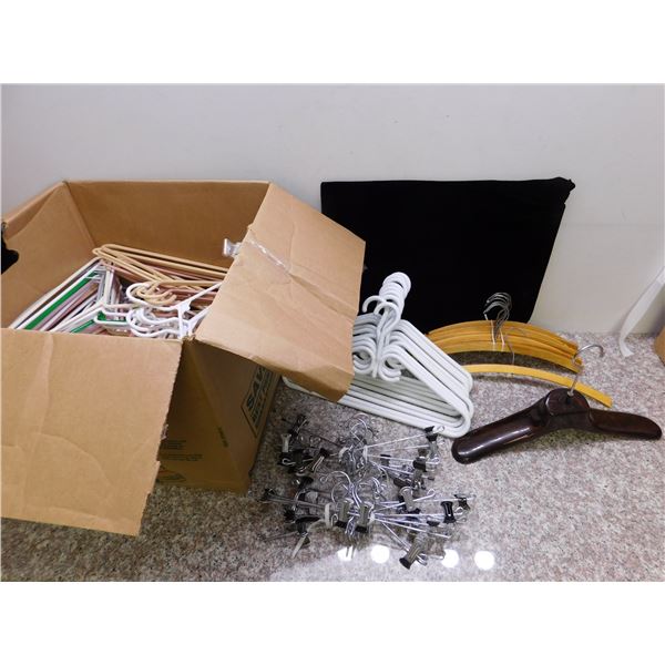Box FULL of Clothes Hangers Mostly Plastic 50+ Wardrobe Closet Organization