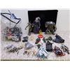 Image 1 : Lot of Lord of the Rings ToyBiz Action Figures + Accessories and Parts for Repair / Customizing