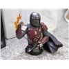 Image 8 : Star Wars The Mandalorian  1:16 Scale Mini-Bust Gentle Giant