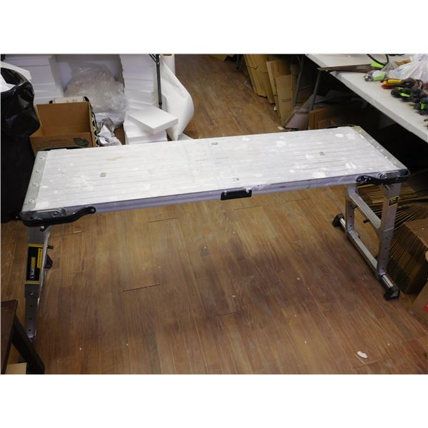 Gorilla Ladders Adjustable Height Pro 20-30" Construction Accessory