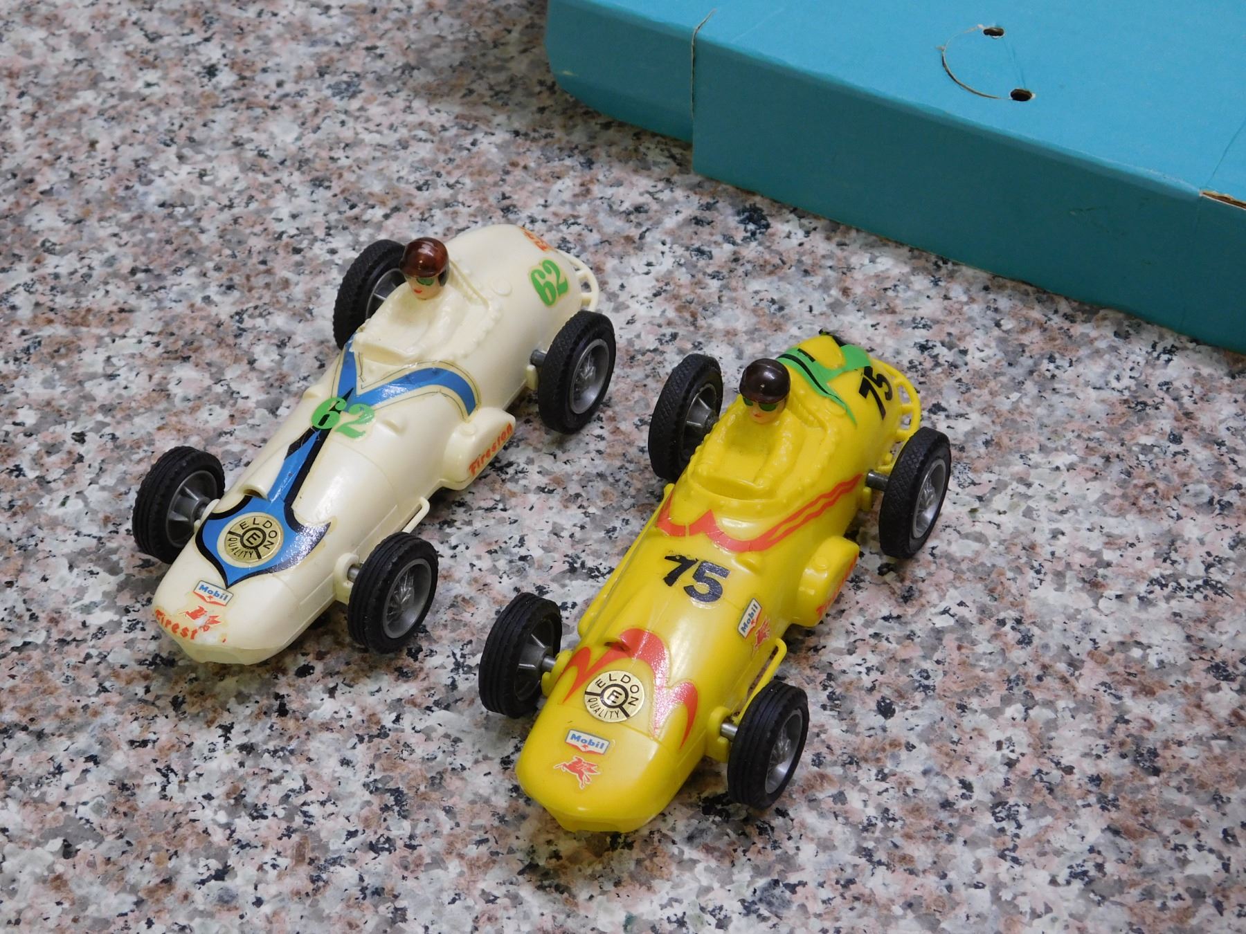 Vintage 1964 Eldon Power 8 Road Race Set COMPLETE with 2 Cars Boxed