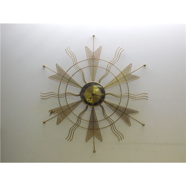 Vintage Starburst Sunburst Mid Century Atomic Made in Germany 8-Day Key Wind Wall Clock Brass