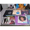 Image 2 : Lot of 12 Vinyl Records LPs R&B, Soul Pop, Hip Hop, Summer Singles, Janet Jackson, Culture Club, Etc