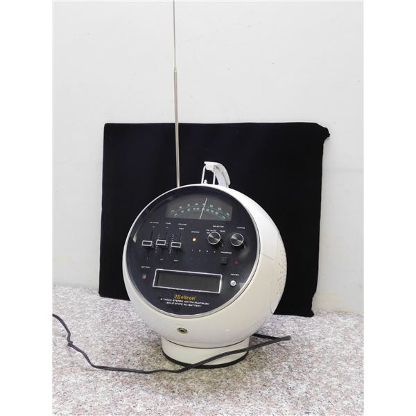 Weltron Vintage Model 2001 Stereo 8-Track Player  Space Helmet 