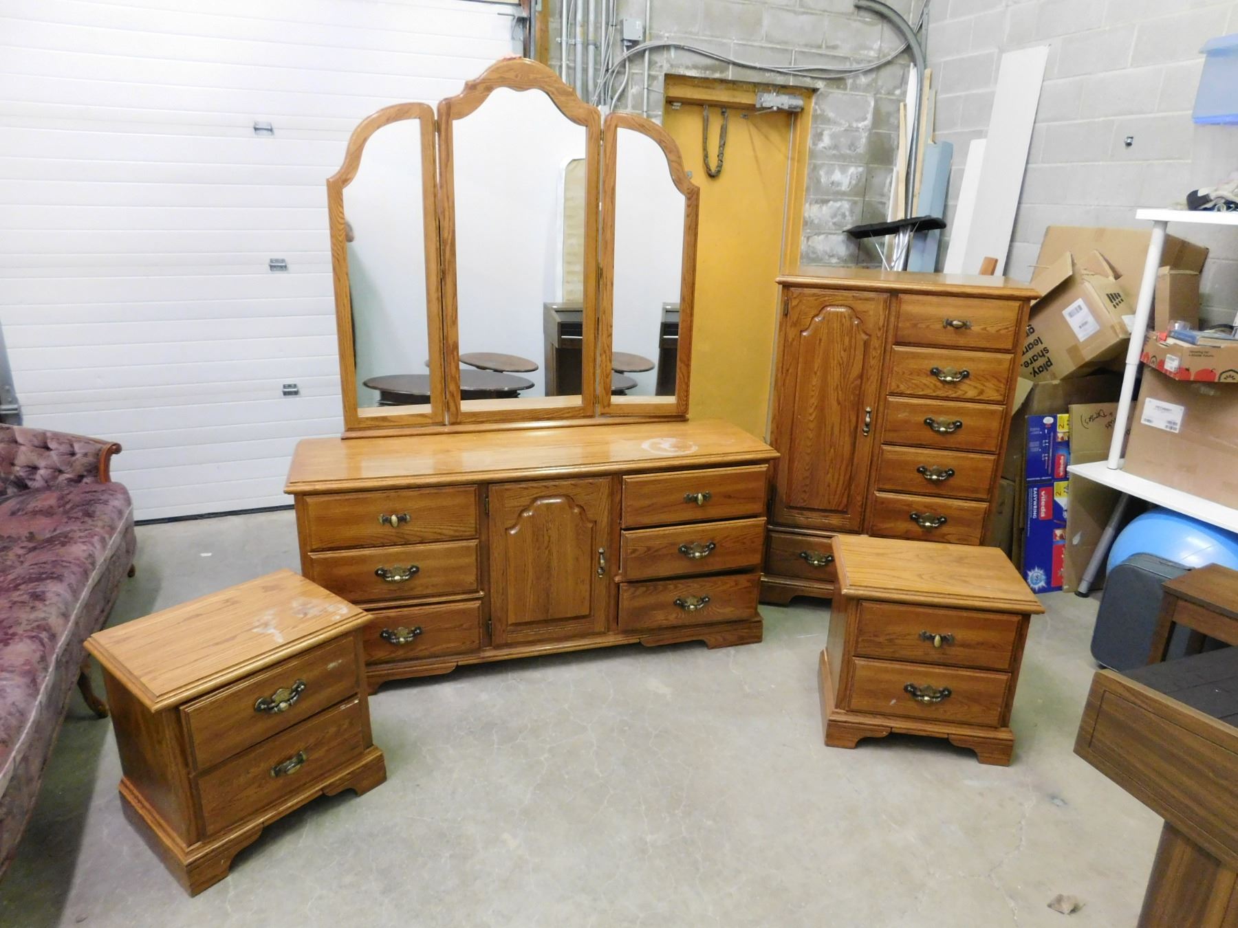 Vintage Oak 4 Piece Bedroom Set Dresser w Mirror, Highboy and 2 Night