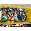 Image 2 : Aprox 8lb of LEGO Bundle Assorted Pieces