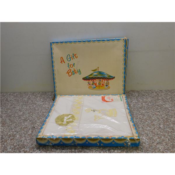 Vintage Baby Blanket "A Gift For Baby"  Permanap Lady Christina Boxed Decorative Linen Set NEW
