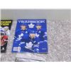 Image 3 : Lot of 4 Hockey Yearbook, 2015-2016 Sticker Collection