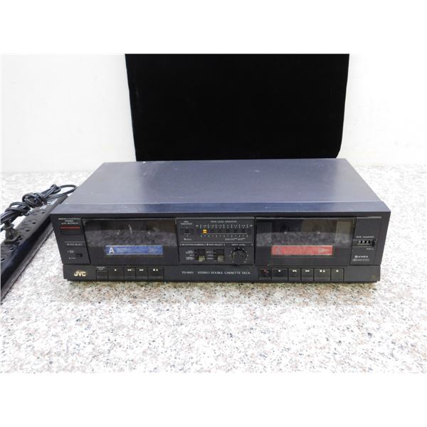 STEREO DOUBLE CASSETTE Deck Jvc td w-206 EUR 70,00 - FR STEREO DOUBLE CASSETTE Deck Jvc td w-206 EUR 70,00 - FR