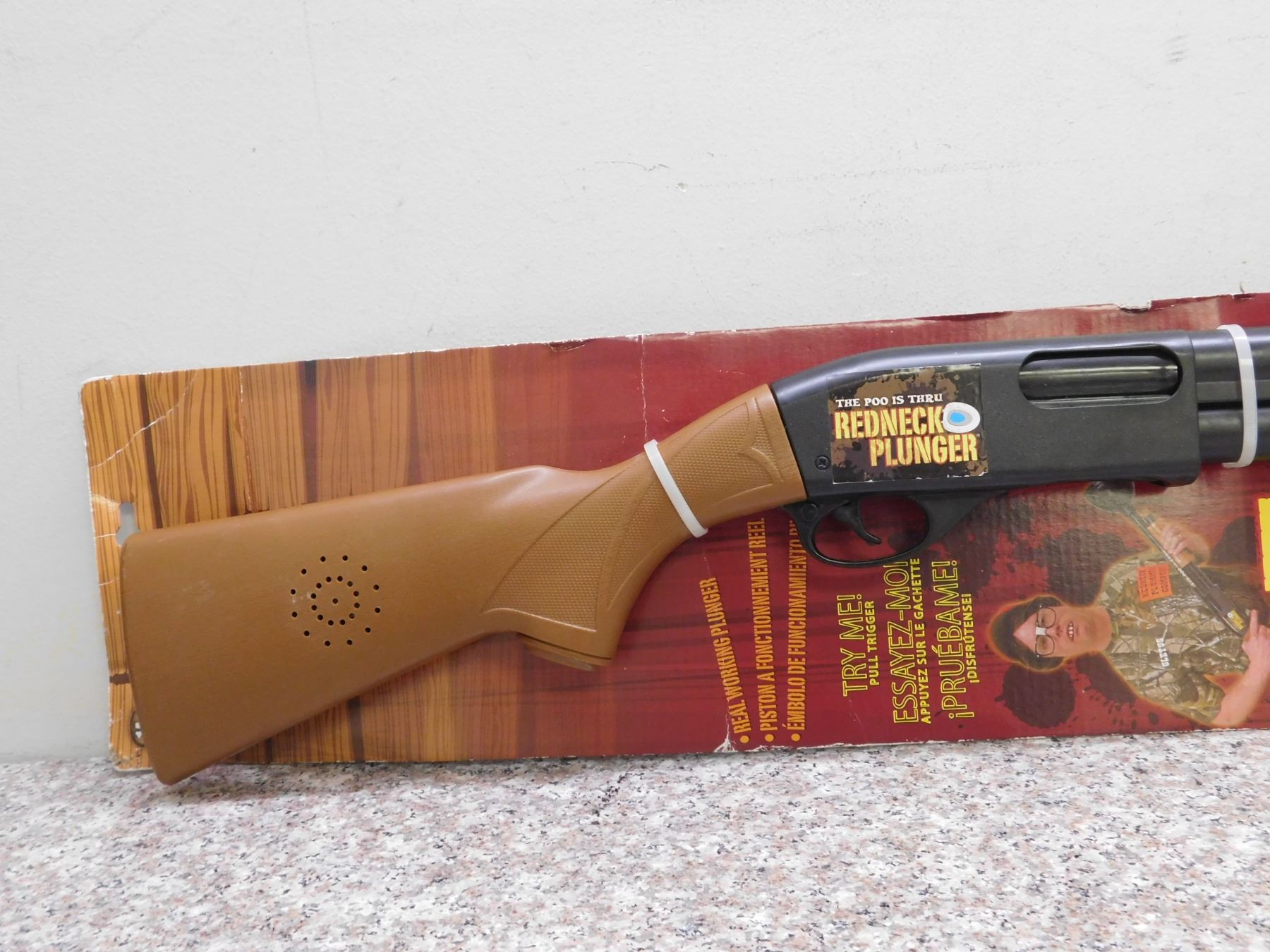 Redneck Plunger NEW PACKAGED Novelty Gimmick Gun Toilet Plunger