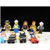 Image 3 : Lot of 12 LEGO Minifigs Lego Universe Characters Cowboy, Construction, Etc