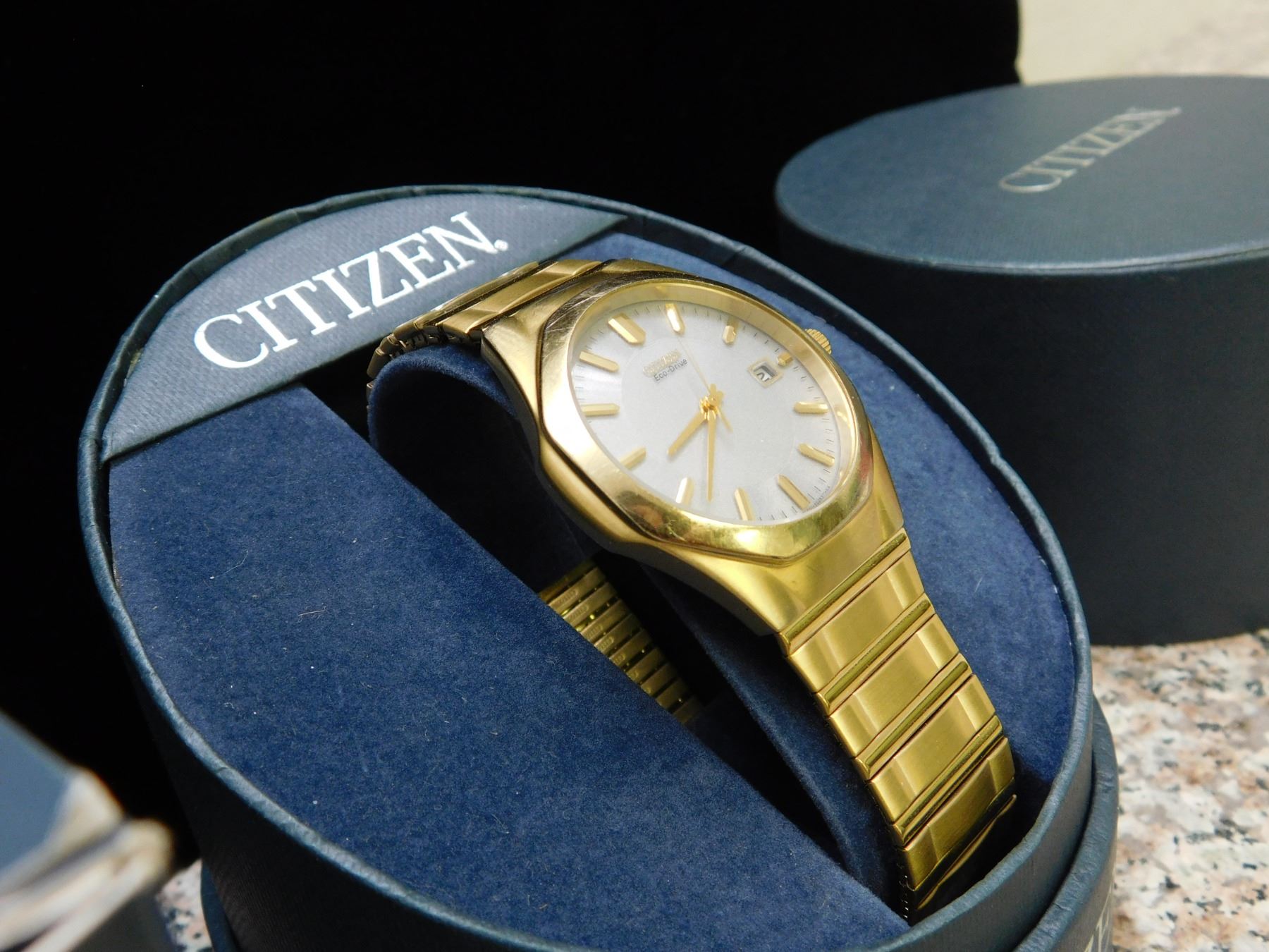 Citizen Eco Drive Date Wristwatch Box citizen-eco-drive-date-wristwatch-box