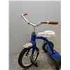 Image 3 : Vintage Made in Canada Blue Tricycle Lawn Decor