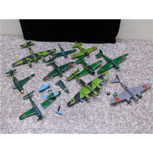 Model Kit Parts Graveyard, Diorama Pieces Airplane Warplane Completed Painted Kits *as is*