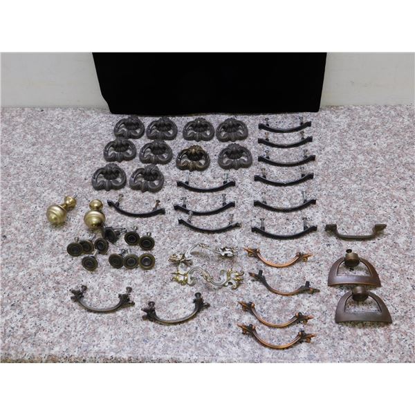 approx 42 Assorted Metal Antique Style Drawer Knobs, Handles, Pulls Ornate