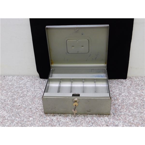 Beach Industrial Limited Metal Lock Box Cash Box