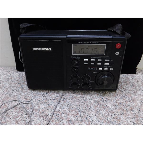 Grundig AM FM Radio Stereo Dual Conversion S450DLX Field Radio