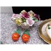 Image 2 : END OF THE RUN Porcelain Flower Bouquet, Salt and Pepper, Candle Wax Burner, Trays, Watering Bulb