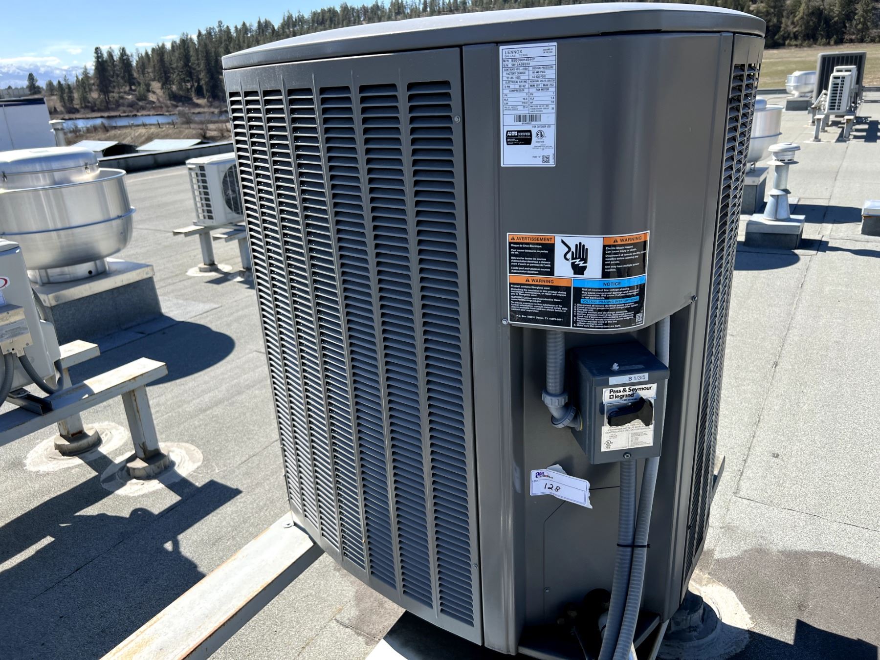 LENNOX 5 TON HEAT PUMP MODEL CBA27UHE060230601