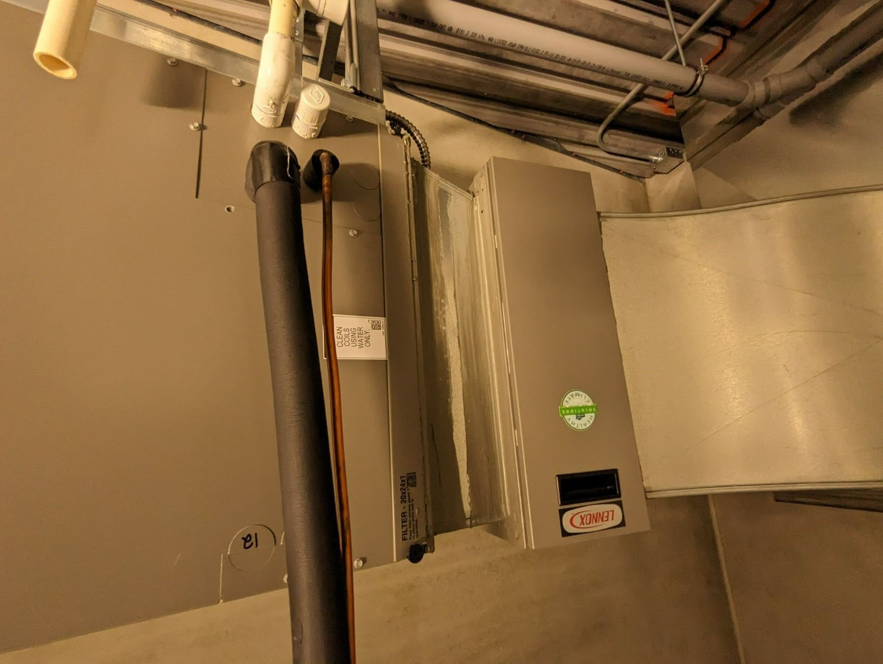 LENNOX ELITE SERIES 5 TON HEAT PUMP WITH CONDENSER MODEL CBA27UHE060