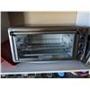 Image 2 : KENMORE 30" FRIDGE AND AQUARIUS WATER COOLER, B&D TOASTER OVEN, MICROWAVE