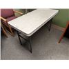 Image 3 : CONTENTS OF MIDDLE OFFICE. 6' ARTIFICIAL PLANT, 4' FOLDING TABLE, 9'X66" DESK WITH HUTCH