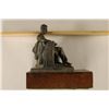 Image 2 : ABRAHAM LINCOLN METAL STATUE/FIGURINE ON WOOD BASE