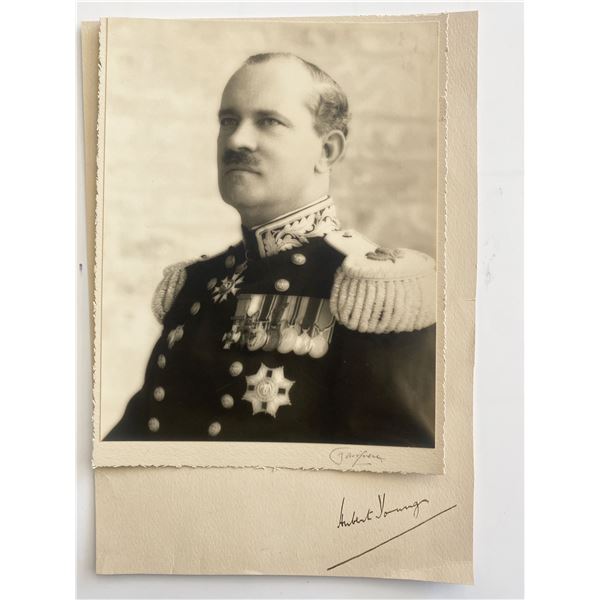 Major Hubert Winthrop Young signed photo