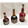 Image 2 : Lot ot Three Vintgae Bottles of Grand Marnier