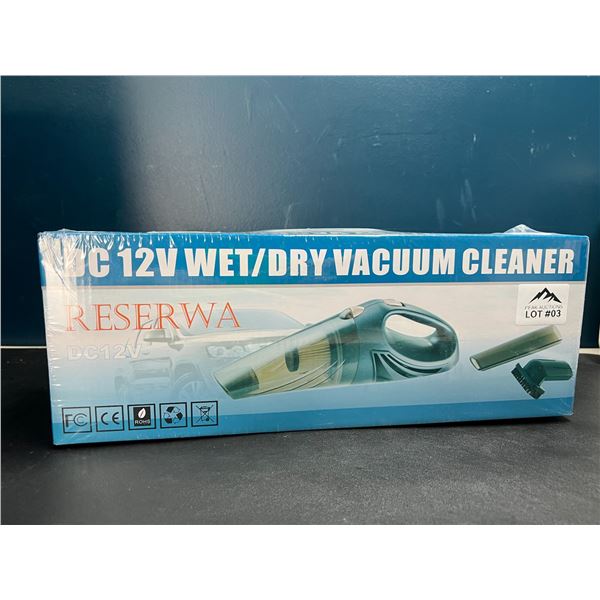 Lot of 1 Wet/Dry Vacuum Cleaner - DC 12V