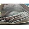 Image 2 : Lot of 1 Jollyvogue Weighted Blanket
