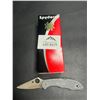 Image 1 : Lot of 1 Spyderco Delica Flat Ground Gray Folding Knife