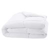 Image 1 : Lot of 1 AmazonBasics Down Alternatice Bed Comforter/Duvet - King Size - White - Light