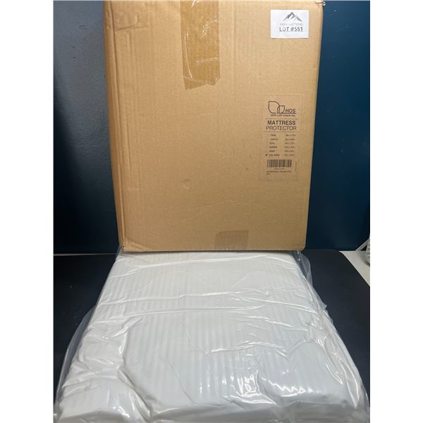 Lot of 1 Mattress Protector - Cal King (72 x 84 inch)