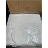 Image 2 : Lot of 1 Mattress Protector - Cal King (72 x 84 inch)