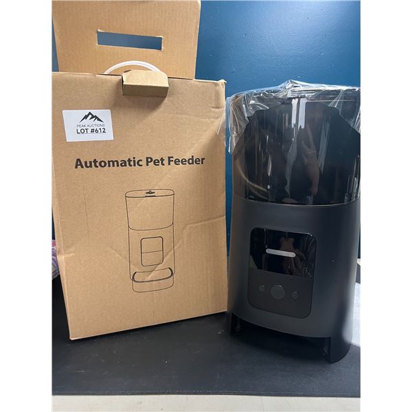 Lot of 1 Automatic Pet Feeder