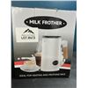 Image 1 : Lot of 1 Milk Frother