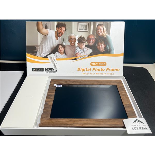 Lot of 1 Digital Photo Frame - 10.1Inch