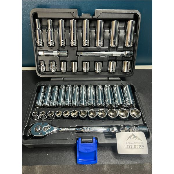 Lot of 1 Socket and Ratchet Tool Set