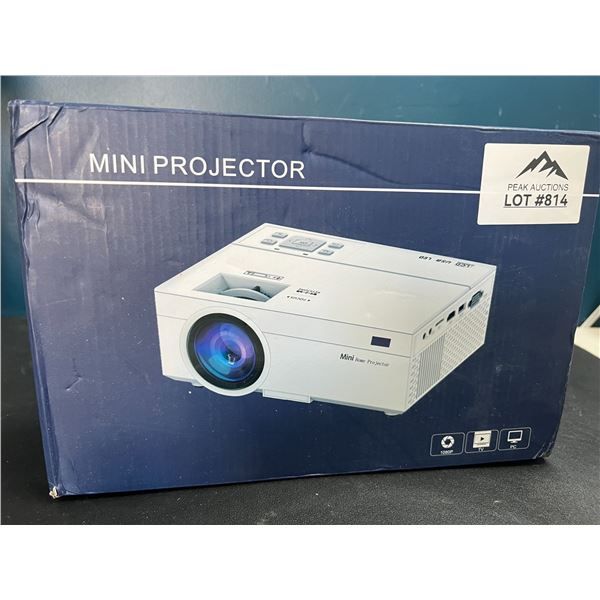 Lot of 1 Mini Video Projector