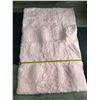 Image 1 : Lot of 1 Fuzzy/Shaggy Carpet - Pink - 46 inch x 73 inch - Large Size!