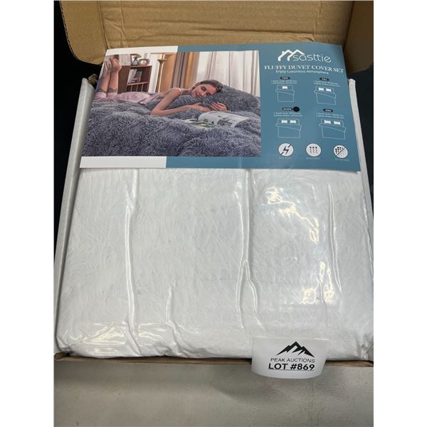 Lot of 1 Fuzzy Duvet Cover Set - Queen Size - White
