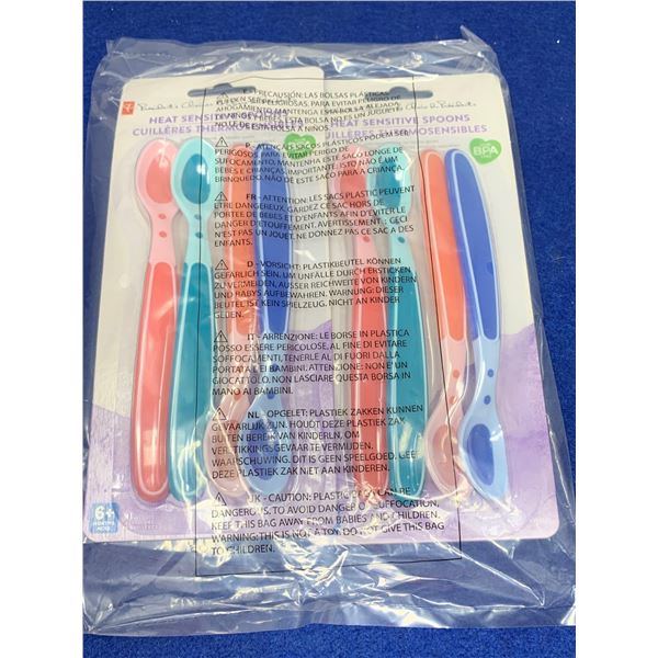 Lot of Heat Sensitive Baby Spoons (2 x 4)