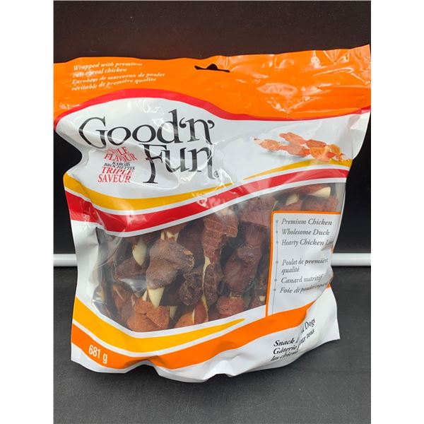 Good n' Fun Chicken Wrapped Dog Biscuits (681g)